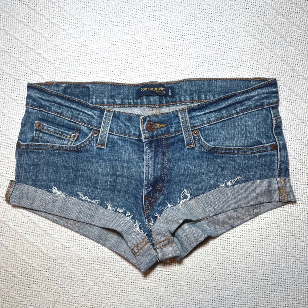 Levis 524 Too Superlow Denim Shorts Medium Wash Low Rise Cut Offs Size 7